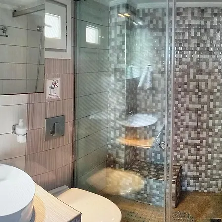 Blue Domes Escape - Stylish Santorini Appartamento