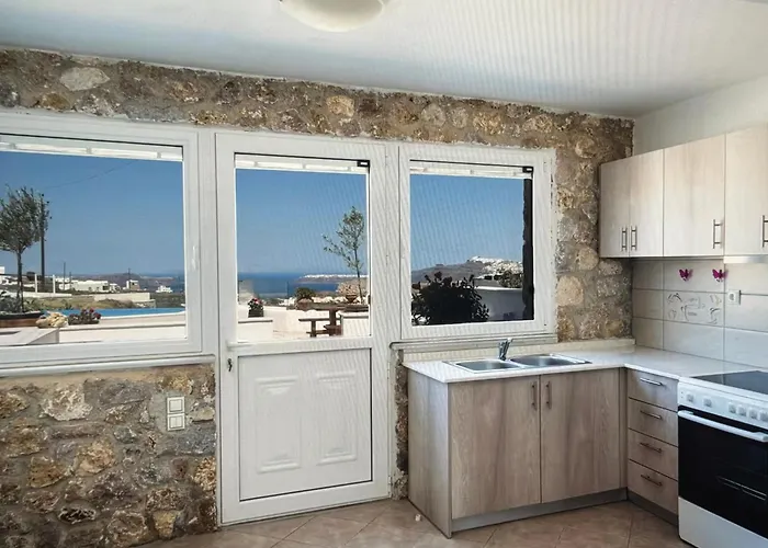 Blue Domes Escape - Stylish Santorini