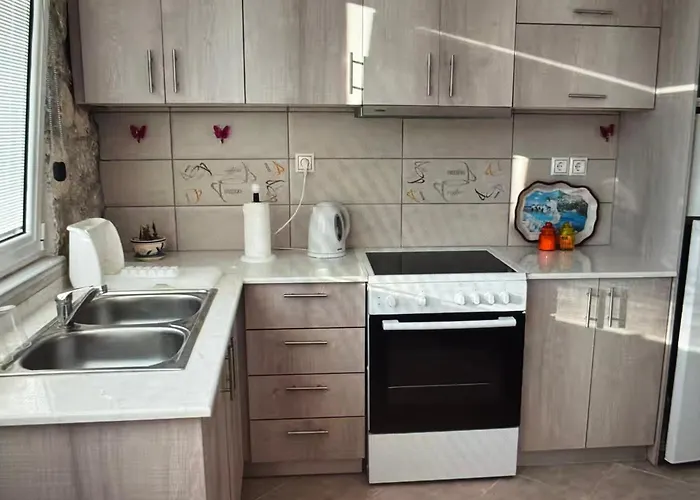 Апартаменты Blue Domes Escape - Stylish Santorini Мессария